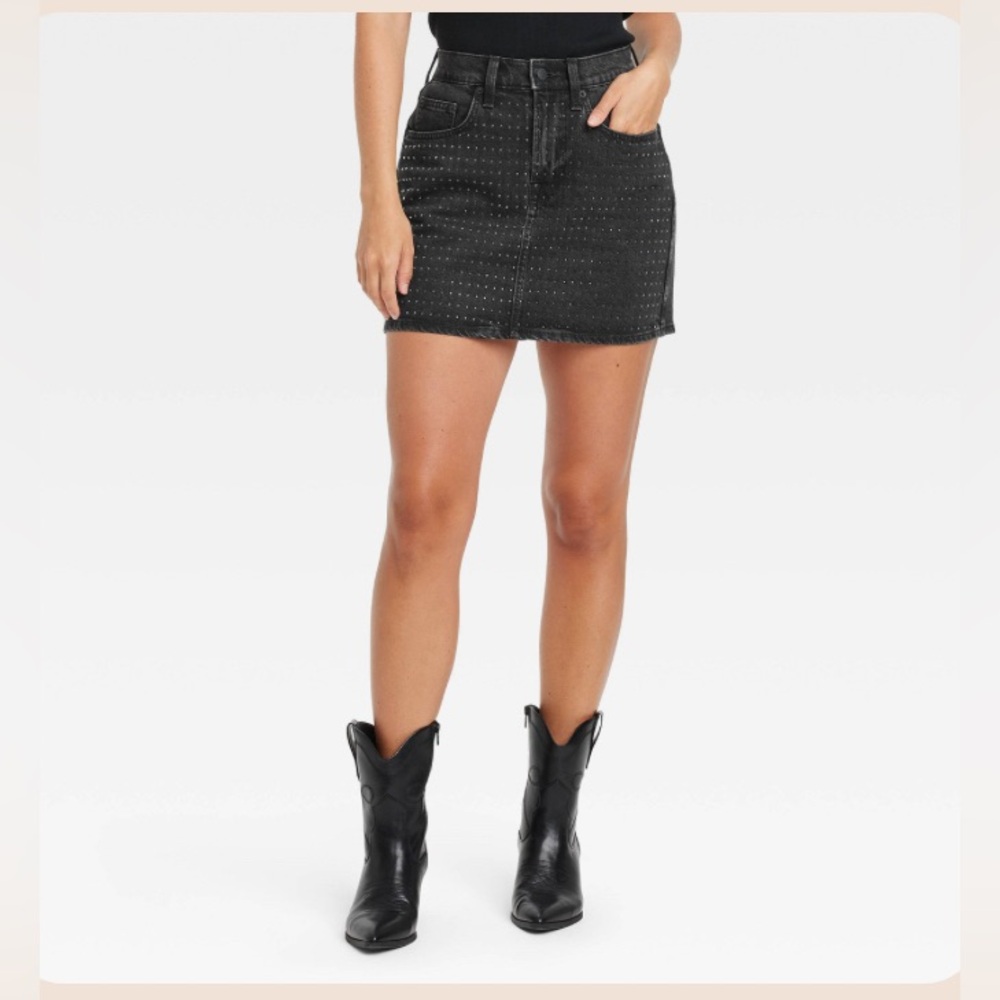 NWT Universal Thread black denim mini skirt with embellishment size 14